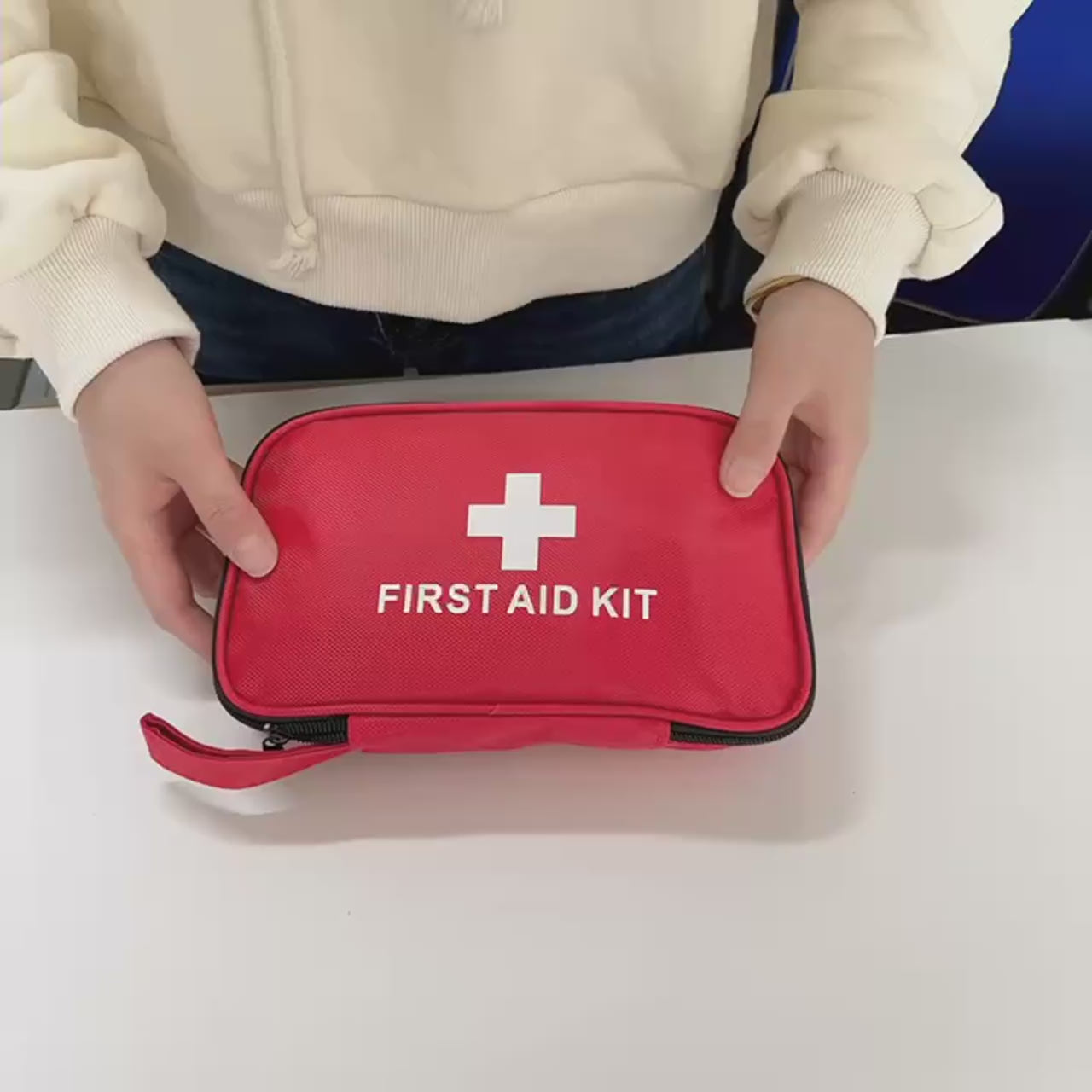 184pcs First Aid Kit, Multi-purpose Emergency Kit Supplies Portable Medical Bag, For Outdoor Hiking, Camping And More